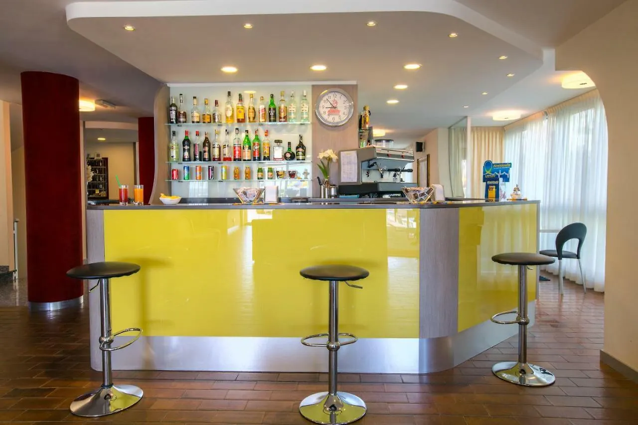 Hotel Tilmar Rimini Italien