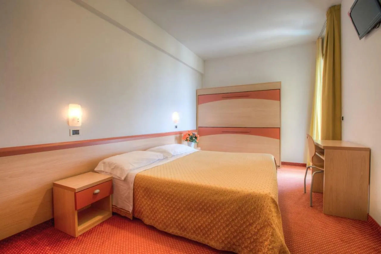 Hotel Tilmar Rimini 3*,  Italien